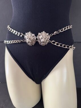 1970s Lion Head Accessocraft Silver Chain Belt